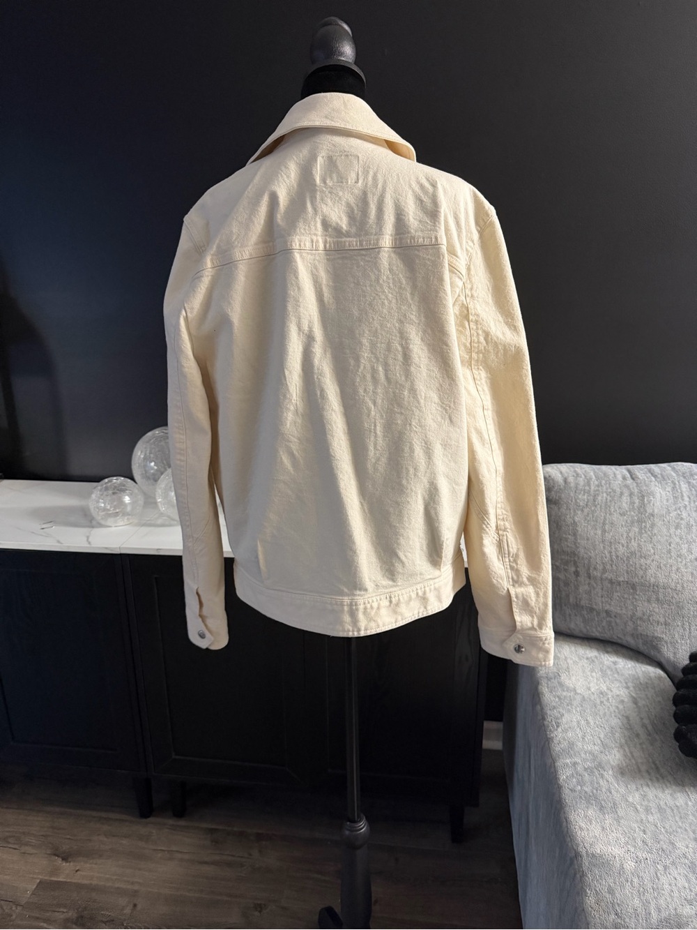 Express Men's Lightweight Zip Jacket in Cream - Picture 4 of 6